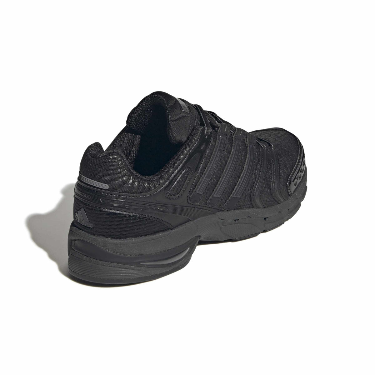 Adidas ADISTAR CONTROL 5 core black/grey six/iron metal