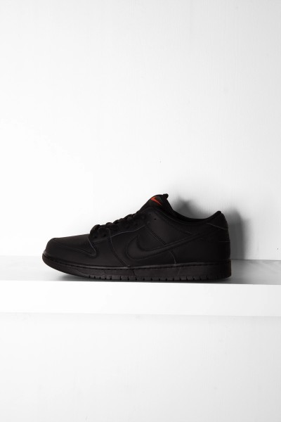 Nike SB Dunk Low Pro Iso black black