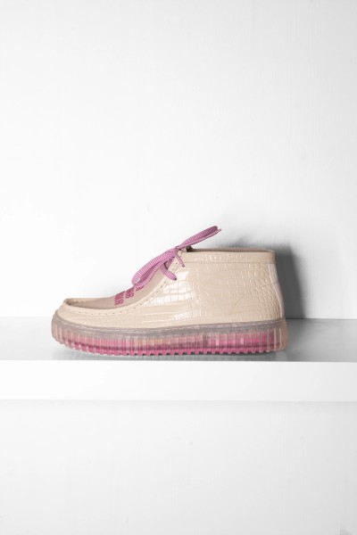 Clarks Torhill Hi off white interest