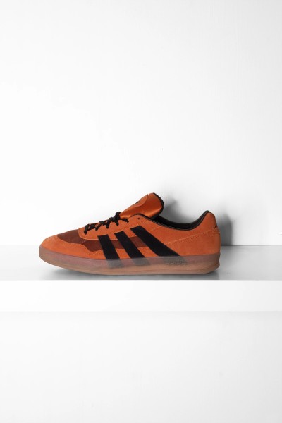 adidas® Skateboarding Aloha Super fox red